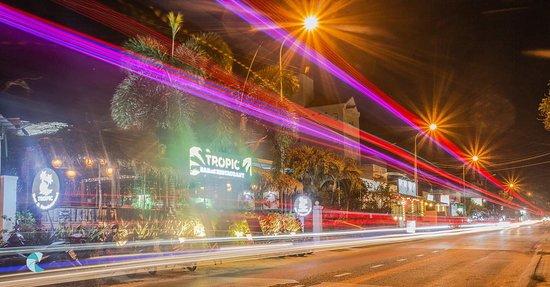 Tropic Hostel Bar & Restaurant